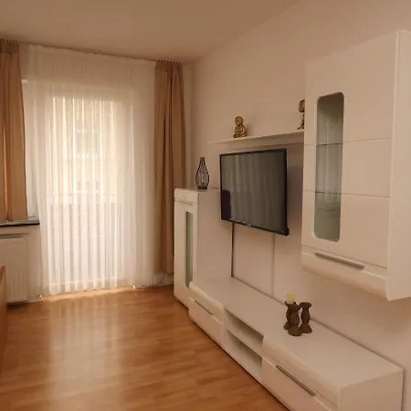In With Terrace Apartamento Essen